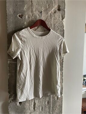 100% Cotton Super Soft Crew Neck T-Shirt in Off-White